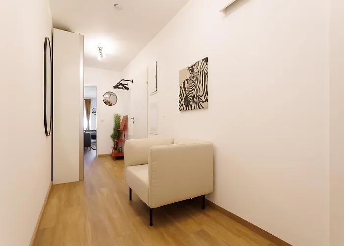 Luxury Modern With Balcony Διαμέρισμα
