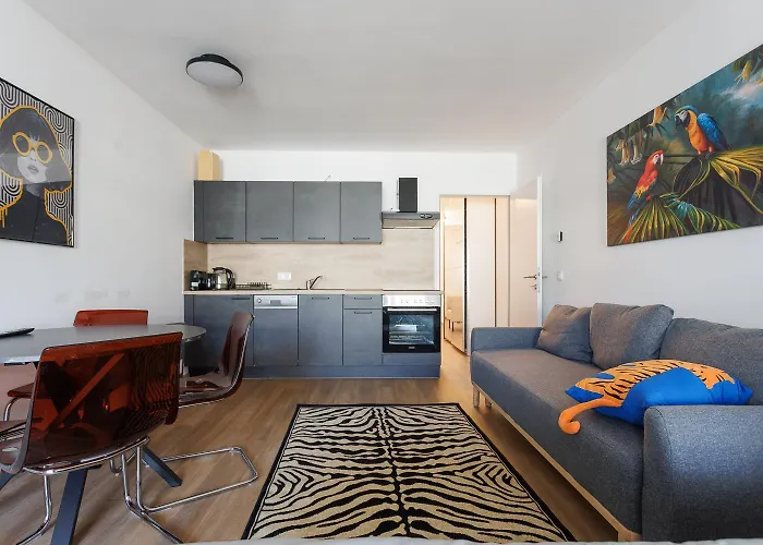 Διαμέρισμα Luxury Modern With Balcony *